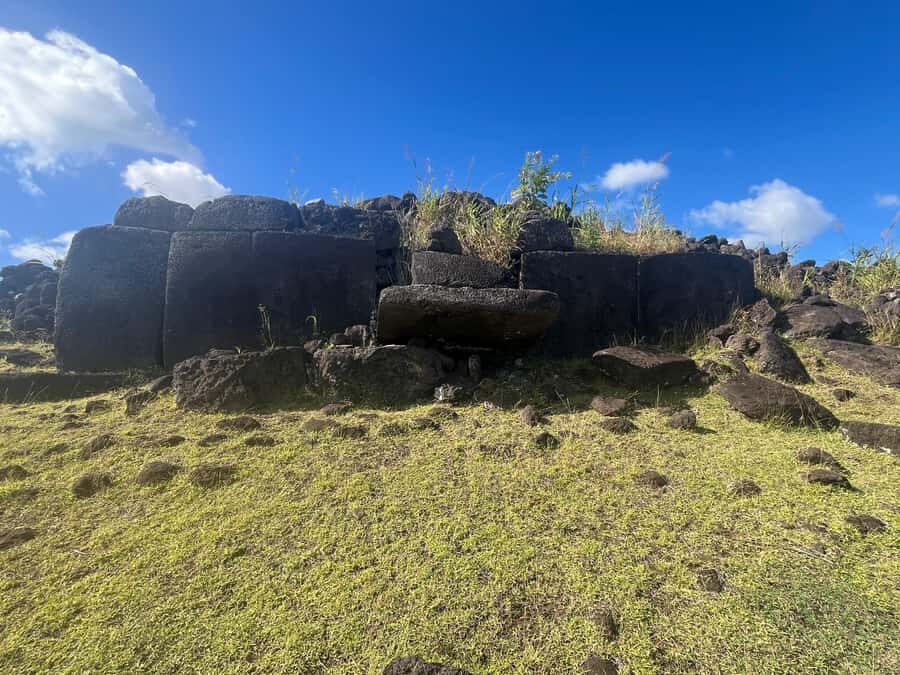Adventures in Rapa Nui: High-quality tourism with Easter Island Your Tour. - Rano Raraku: Quarries and Views You’ll Notice More With Explanations