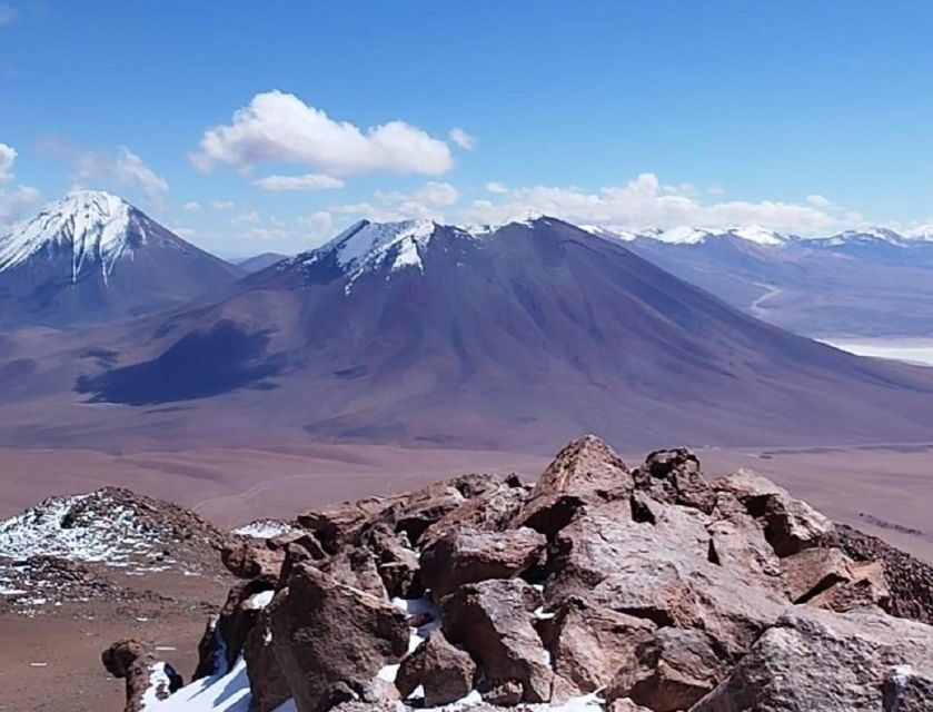 ASCENT TO VOLCANO CERRO TOCO OF 5604masl - Price and value for a private Cerro Toco climb