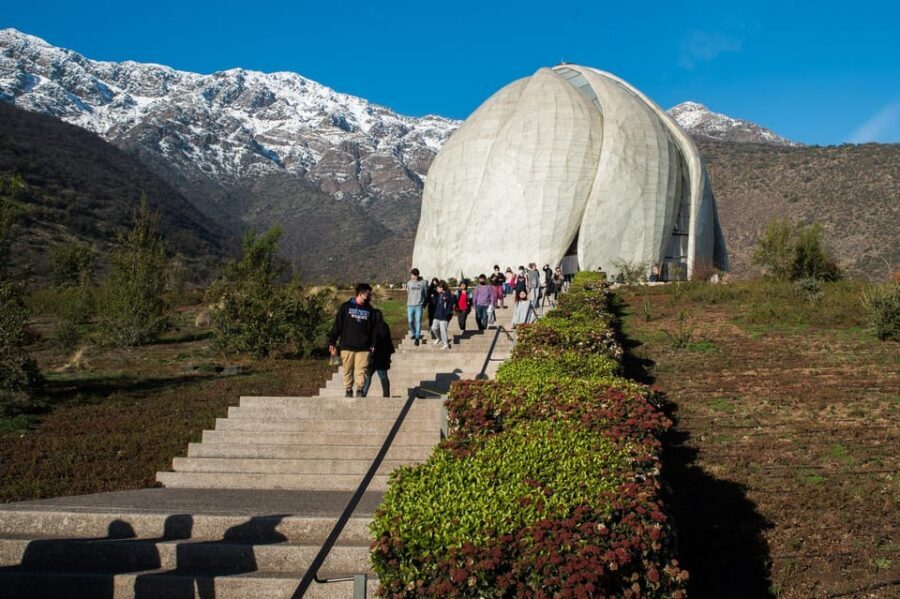 Bahá’í Temple, Winery and Lapis Lazuli + Private Transport - Price and value: what $159 buys you in a private format