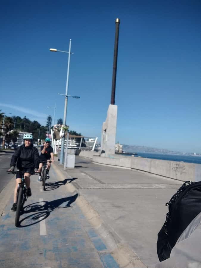 Bike ride along the coast of Viña del Mar or Valparaíso, you choose! - Training Mode vs Tour Mode: Ride the Coast Your Way