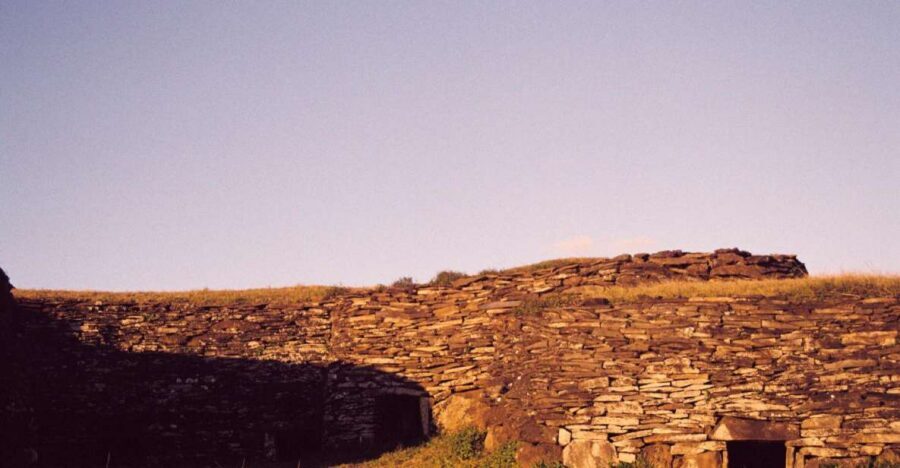 Birdman Cult and Caves - Ahu Akivi to Orongo: why this route feels like a single story
