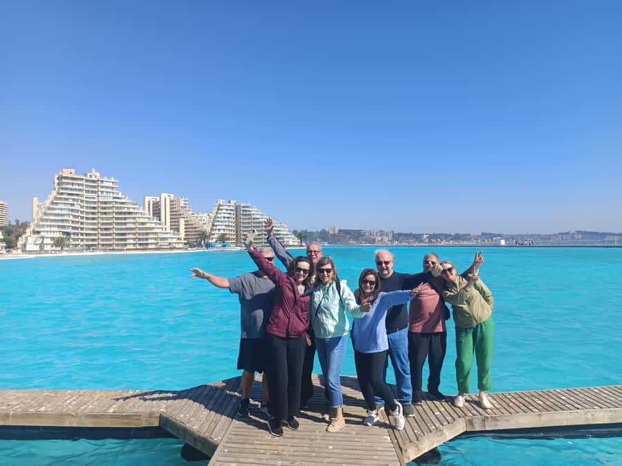 BLACK ISLAND AND CHILEAN WINE - Algarrobo and the sea-town lunch break: relaxing time you pay for
