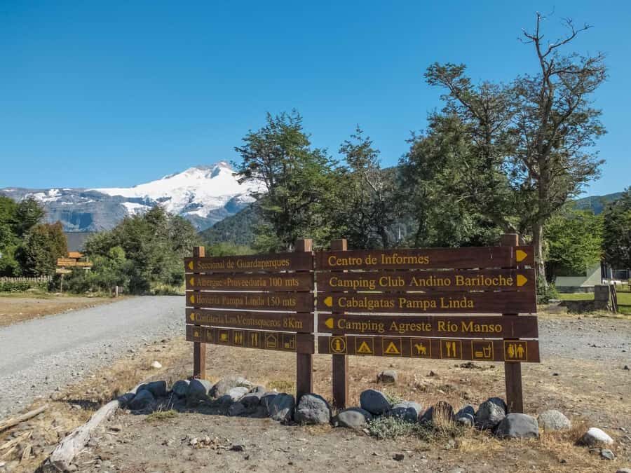 Cerro Tronador - Ventisquero Negro (Black Glacier): brownish-gray ice and big glacier physics