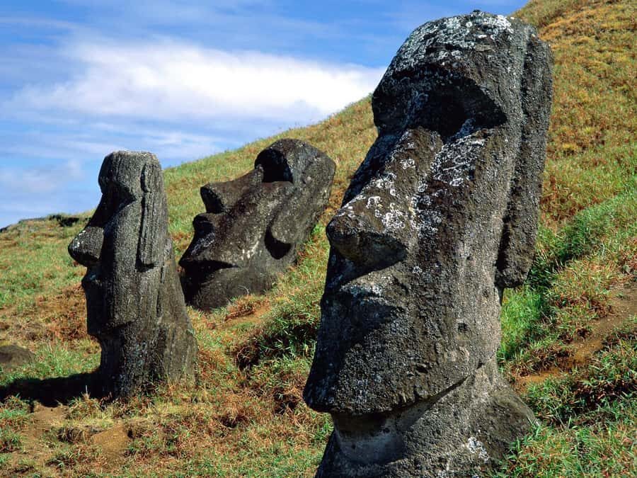 Easter Island: 2 Full Days Private Tour - From South-Coast Moai to Orongo: the Two-Day Shape of Rapa Nui
