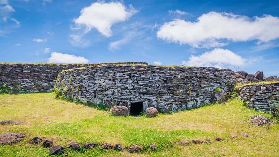 Easter Island: Full Day Ancestral Caves and Orongo Village - Orongo: The Tangata Manu (Birdman) Competition Setting