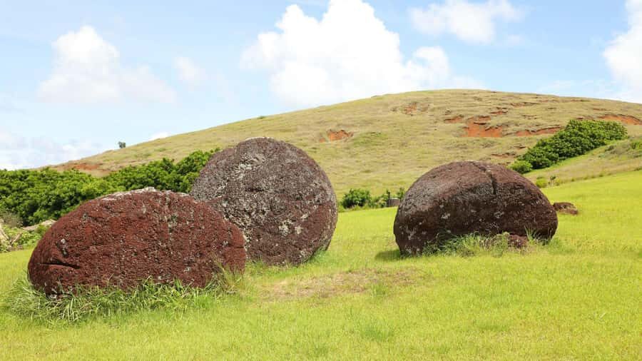 Easter Island: Full Day Ancestral Caves and Orongo Village - Puna Pau: Another Key Stop With Guided Viewing Time