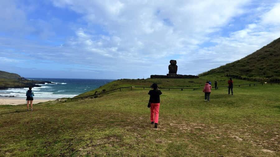 Easter Island: Full-Day Tour to Anakena - Rano Raraku’s Cantera de los Moais: the quarry where moai began