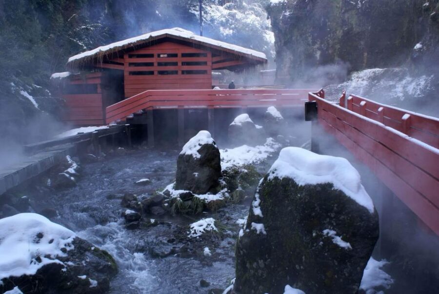 From Pucón: Geometric Hot Springs - Who Should Go, and Who Should Skip This Soak