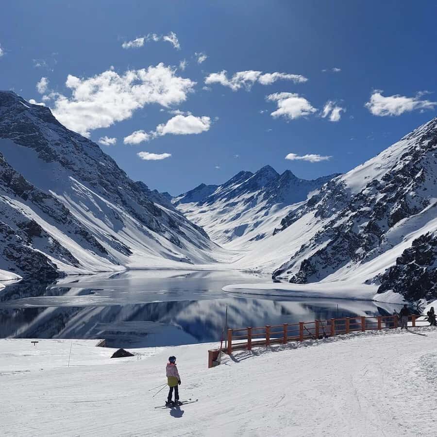 Full day reservoir of the plaster, Cajon del Maipo - Price and Value: Paying for Convenience and Guide Time
