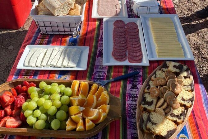 Full Day Tour to Ruta de los Salares - The Lunch Stop Back in San Pedro: Hot Food Beats Rumors
