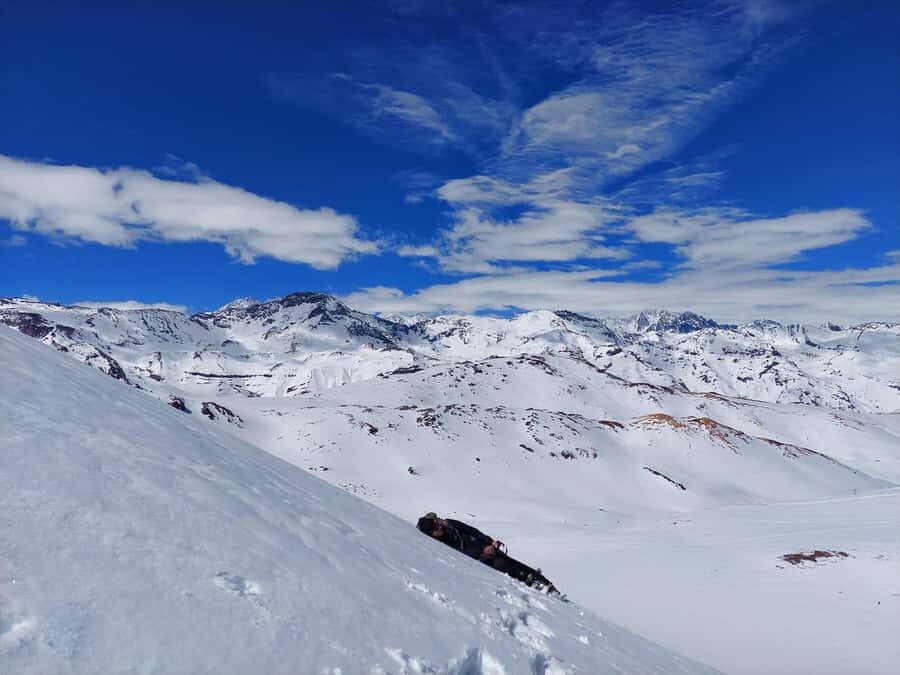 Full-Day Trek to Cerro El Pintor from Santiago - How the day flows: pickup, drive, and the trek start