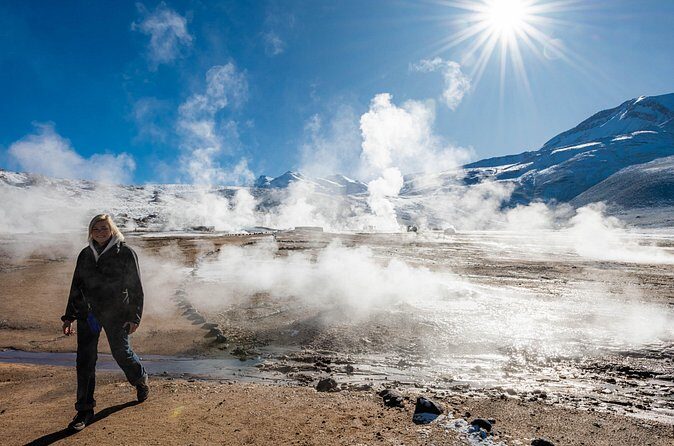 Guided tour to the Tatio Geyser breakfast at Geyser Blanco - Guide quality and language: science talk that actually helps