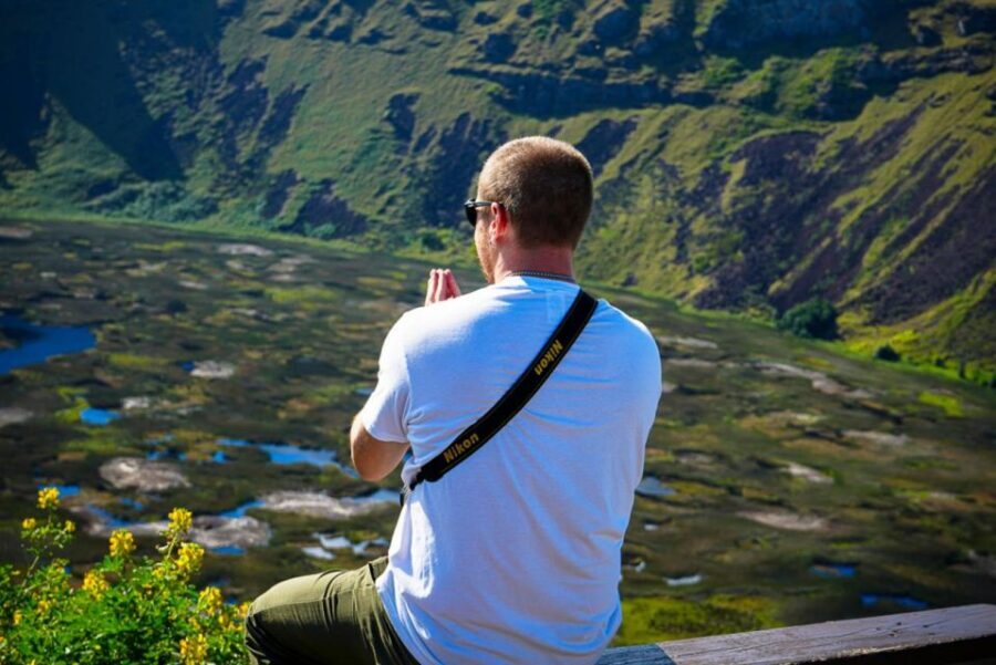 Orongo: The mythical city of kings - Ahu Vinapu: a final guided photo stop before you head back