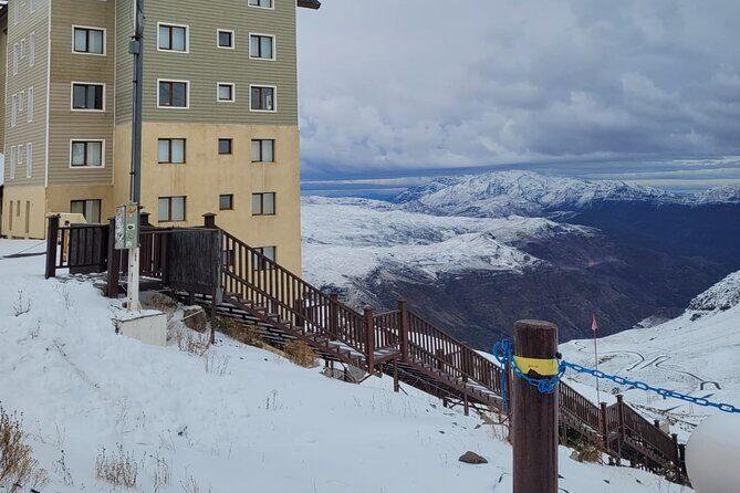 Panoramic Andes Valle Nevado and Farellones - Starting at 5:30am: why this snow day works