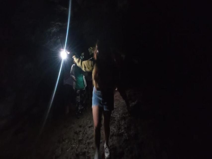 Private Tour: The Underground World of Rapa Nui Caves - Stop 3: Ana Te Pahu and the Sound of the Past