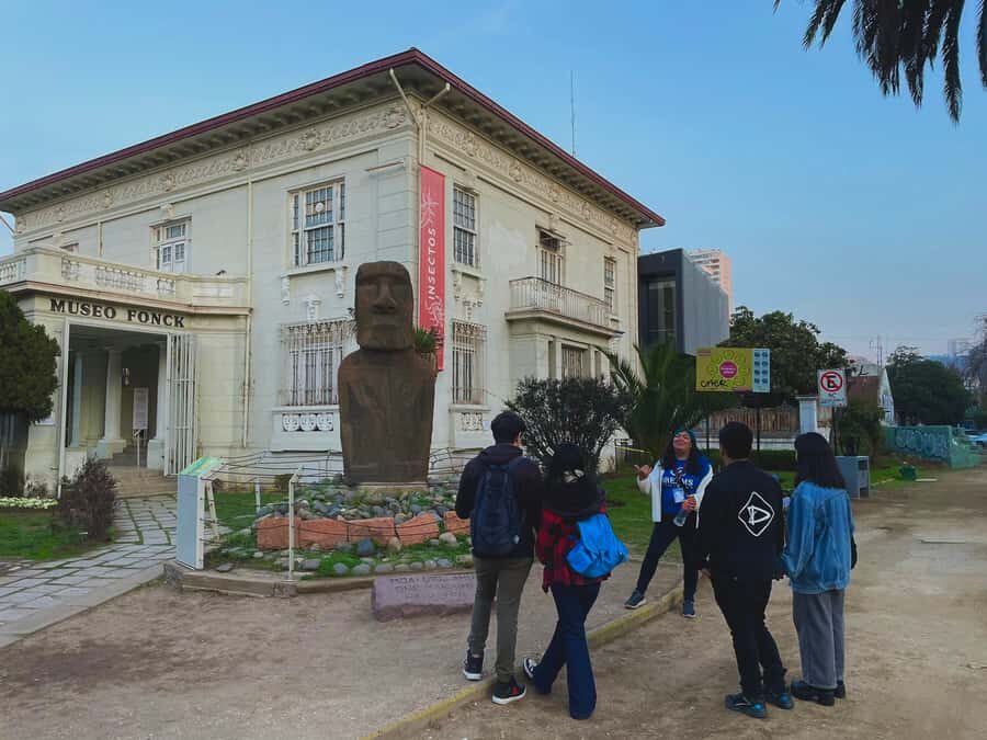 Private: Viña del Mar and Valparaiso Day Tour - Baburizza Palace and the bohemian art stops that give context
