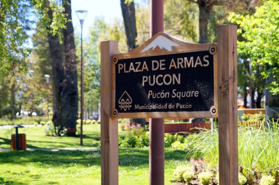 Pucón and Villarrica: Guided Tour with Hotel Pickup - Craft market time: practical shopping and local texture