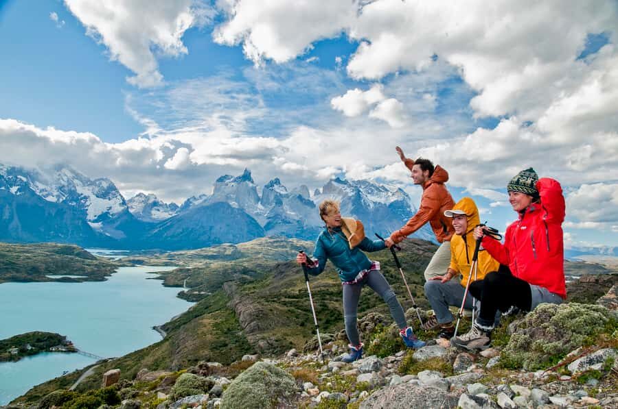 Puerto Natales: Full day tour Torres del Paine National Park - Milodón Cave and La Silla del Diablo: the pre-park warm-up