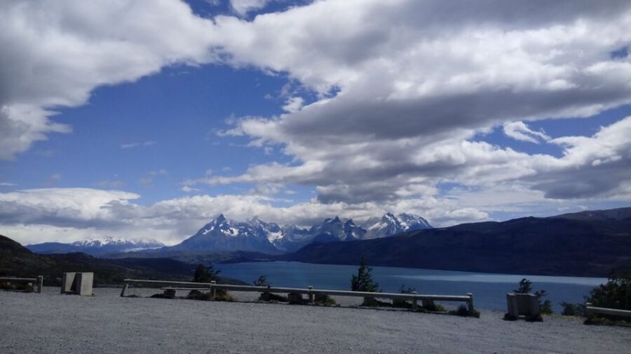 Puerto Natales: Torres del Paine Full Day Tour - Salto Grande viewpoint: a focused 30-minute walk