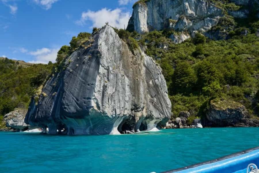 Puerto Tranquilo: Marble Caves Boat Tour - The guide on board: English–Spanish narration that keeps you oriented