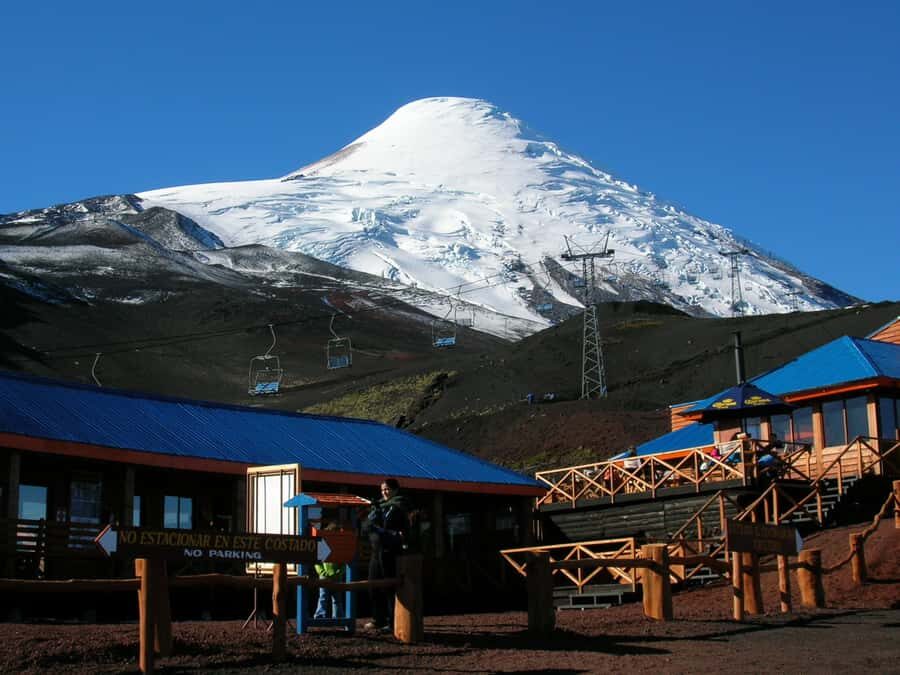 Puerto Varas: Osorno Volcano, Petrohue Falls Full-day Trip - The Drive Along Lake Llanquihue: Volcano Views Before the Climb