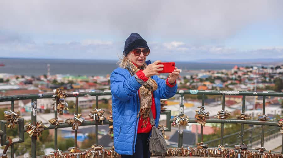 Punta Arenas: City Tour - Palacio Braun Menéndez: The Regional Museum Stop that Adds Meaning