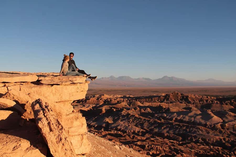 San Pedro de Atacama Day Trip: Atacama Desert and Salt Flats - Salinas de Aguas Calientes and Quisquiro: salt flats that glow