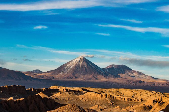 San Pedro de Atacama: Half day Valle de la Luna, Afternoon Tour - The Central Crater and the Ckari lead-in: managing heat, dust, and photo stops