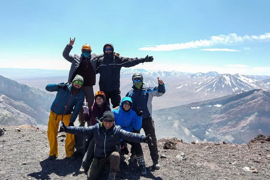 San Pedro de Atacama: Láscar Volcano Summit Hiking Day Trip - From San Pedro to the 4,600-Meter Base: The Drive Matters