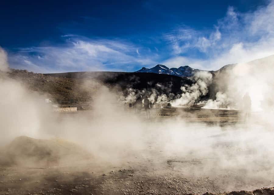 San Pedro de Atacama: Saver Pack Tatio Geysers + Moon Valley - El Tatio at dawn: what you’ll actually see