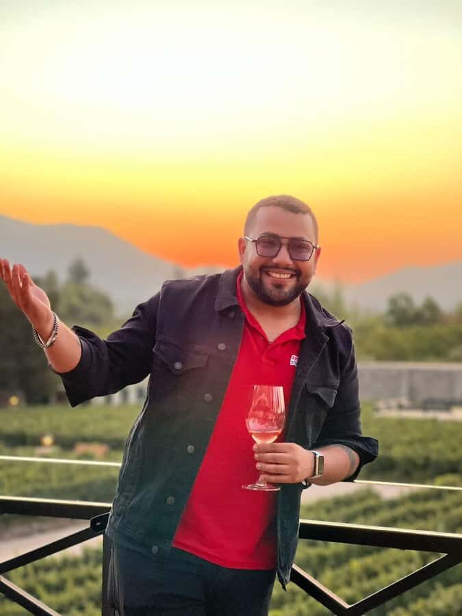 Santiago: Alyan Winery Sunset with Wine Tastings and Dinner - Key highlights you should know