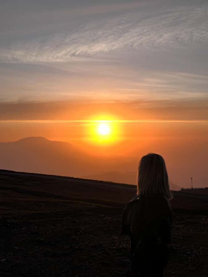 Santiago: Andes Mountains Sunset and Valle Nevado & Picnic - Andes Sunset, Valle Nevado, and El Colorado: The Big Picture