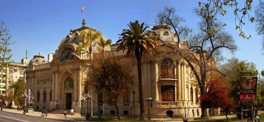 Santiago: Best Street Food Tour With A Local Guide - National Museum of Fine Arts: Art Context for the Food Story