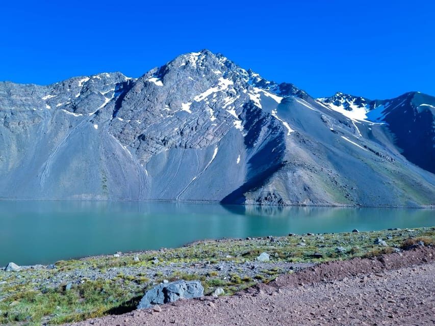 Santiago: Cajon del Maipo & Embalse El Yeso Trip with Picnic - Safety and comfort on the winding roads