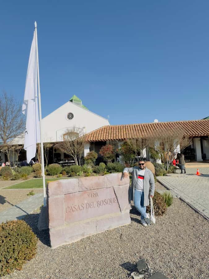 Santiago: Casa del Bosque Winery with Tasting and Lunch - Photos, comfort, and simple rules that keep the day smooth