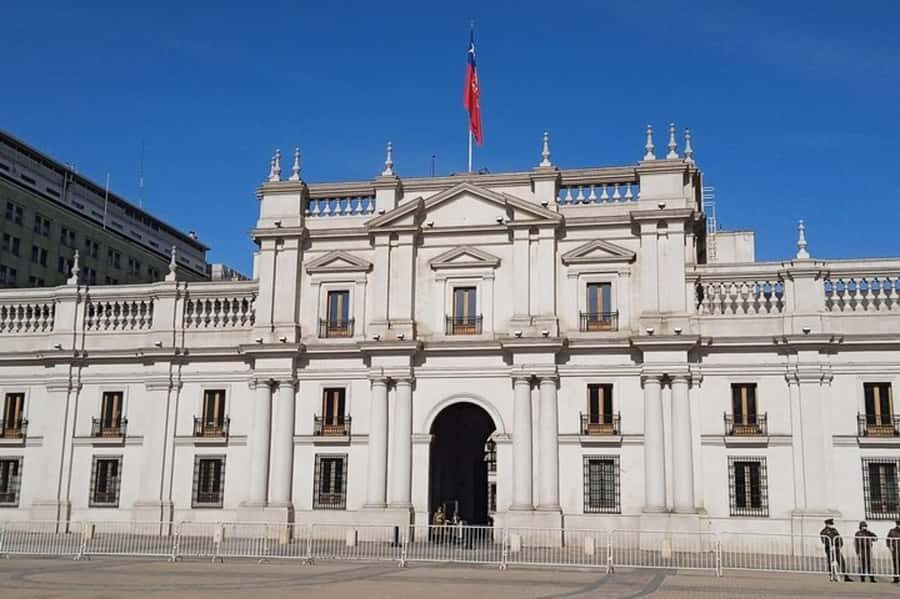 Santiago de Chile: Half-Day City Tour with Local Cuisine - Key Points That Make This Tour Worth Your Time