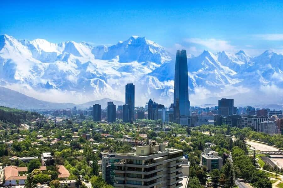 Santiago De Chile: Private Custom Walking tour with A Guide - Why a Private Custom Walking Tour Fits Santiago So Well