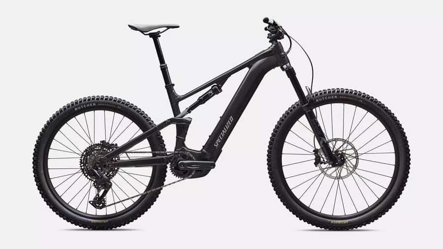 Santiago: E- Mountain Bike Rental to ride in a bike park - Why this e-bike ride is such a good Santiago escape