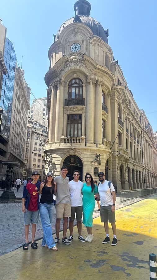 Santiago: Guided City Tour through the historic center of Santiago - Price and what you really get for $25