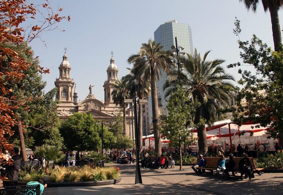 Santiago: Guided Full-Day Walking Tour with a Chilean Lunch - Should you book it? My practical take