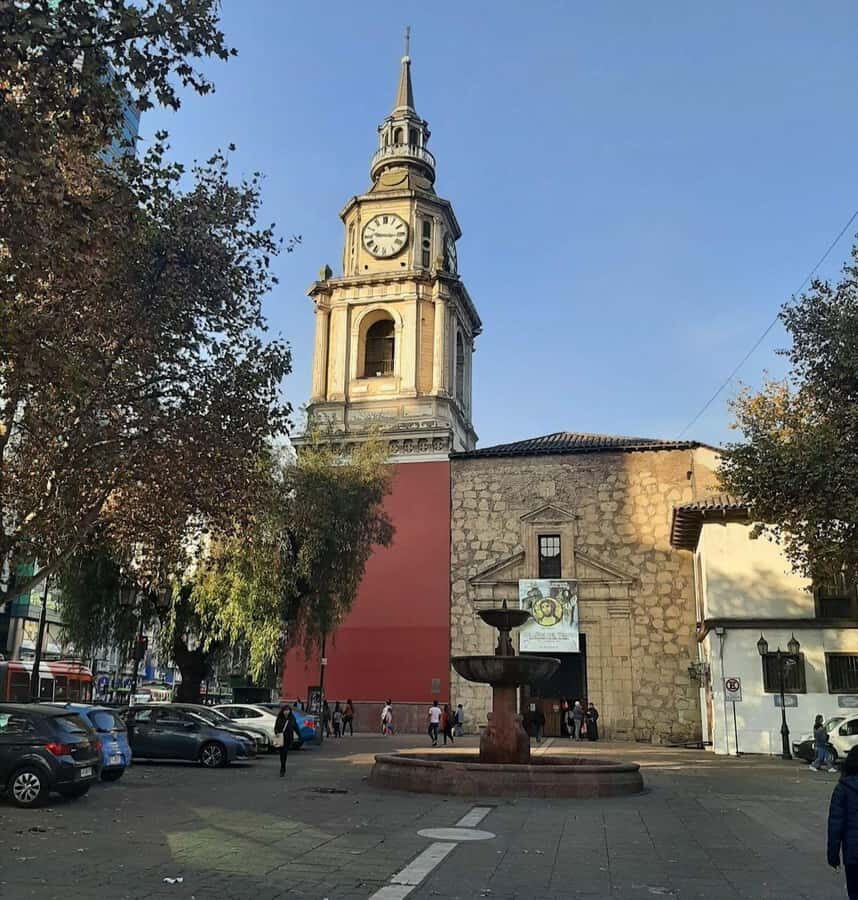 Santiago: Guided Walking Tour through the Historic Center - How the Historic Center Walk Fits Together in 4 Hours