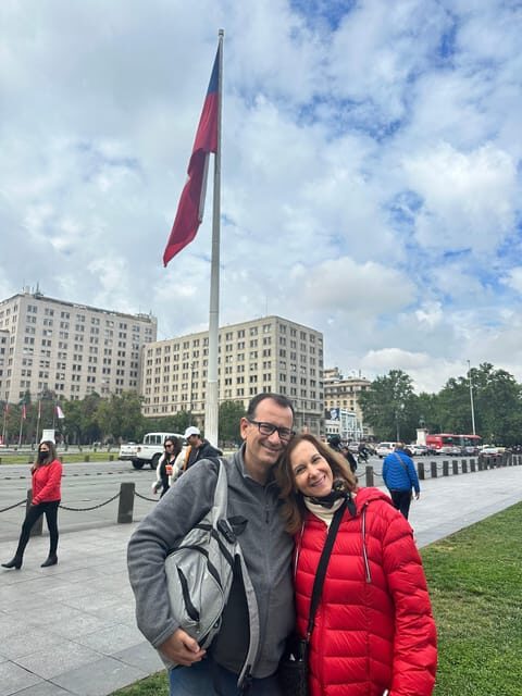 Santiago: Guided Walking Tour through the Historic Center - La Moneda Palace and the President’s Office Area