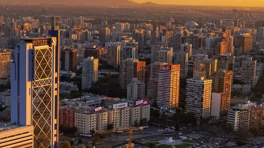 Santiago: Highlights Private City Tour - Plaza de Armas and La Moneda: where Chile’s power lives (and what you’ll actually see)