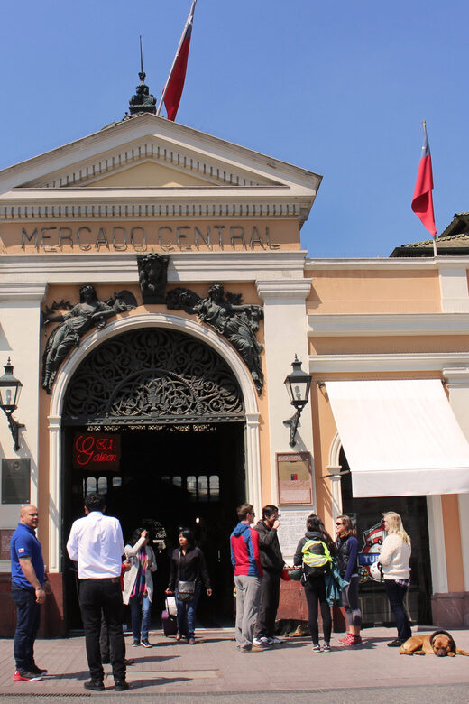 Santiago: Markets Bike Tour - Kicking Off in Bellavista: Murals, Cobblestones, and a Softer Side of Santiago