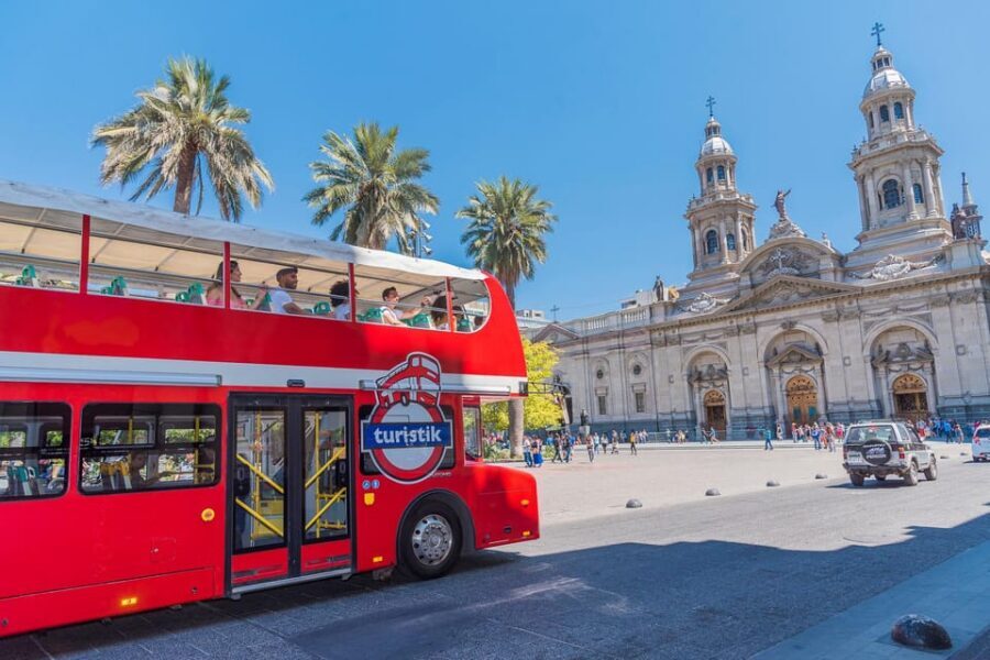 Santiago Pass: The best way to explore the city - Key highlights at a glance