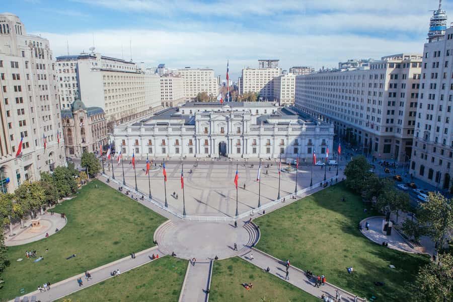 Santiago: Private tour, historic center, high altitude viewpoint, cable car - Hotel pickup to electric-car transfers: how this tour saves your energy