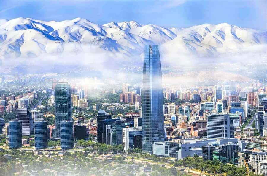 Santiago: Private tour, historic center, high altitude viewpoint, cable car - La Moneda, Plaza de Armas, and the Cathedral: getting Santiago’s core in one guided loop