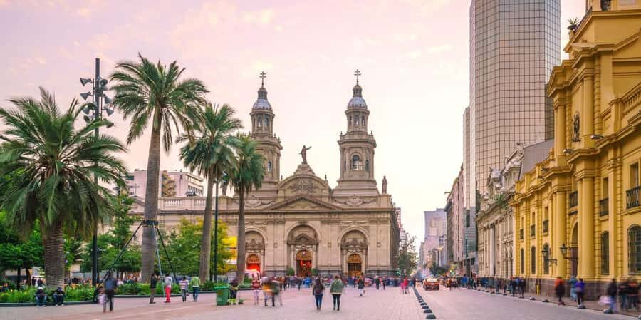 Santiago: Private tour, historic center, high altitude viewpoint, cable car - Who should book this Santiago tour (and who might want a different plan)
