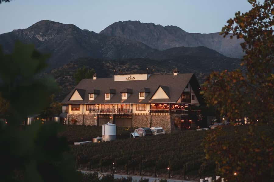 Santiago: Sunset at Vinicola Alyan Family - When You Should Plan This (and When You Should Skip)