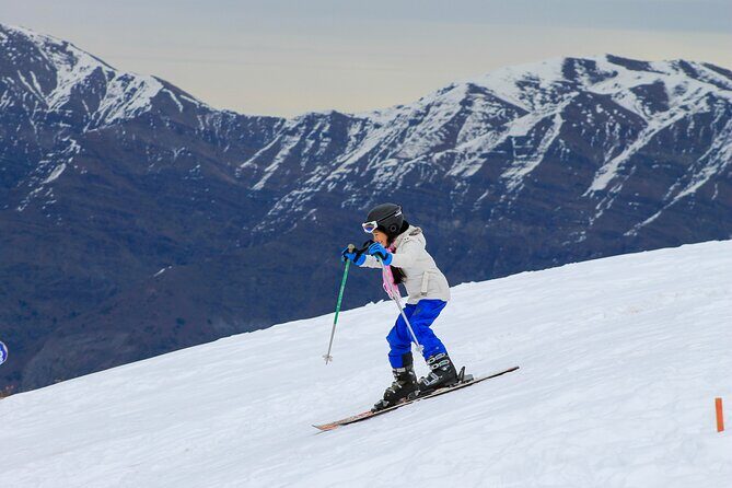Skiing in Farellones Park: Ski Tickets, Lessons, Transportation and More - Ski lessons for kids 7–11 and adults 12+: plan your timing